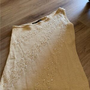 Chic Beige Sleeveless Top